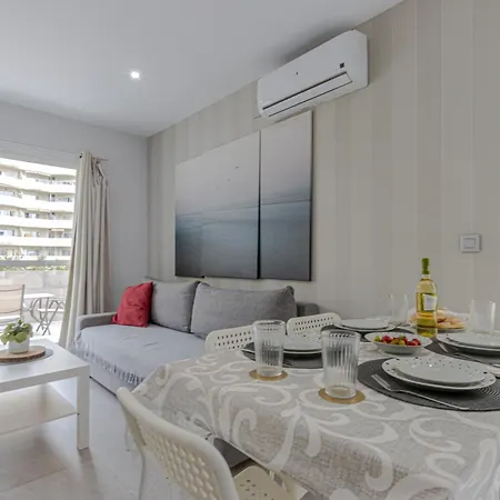 Apartment Benal 2bdr Beachfront With Water Park *
